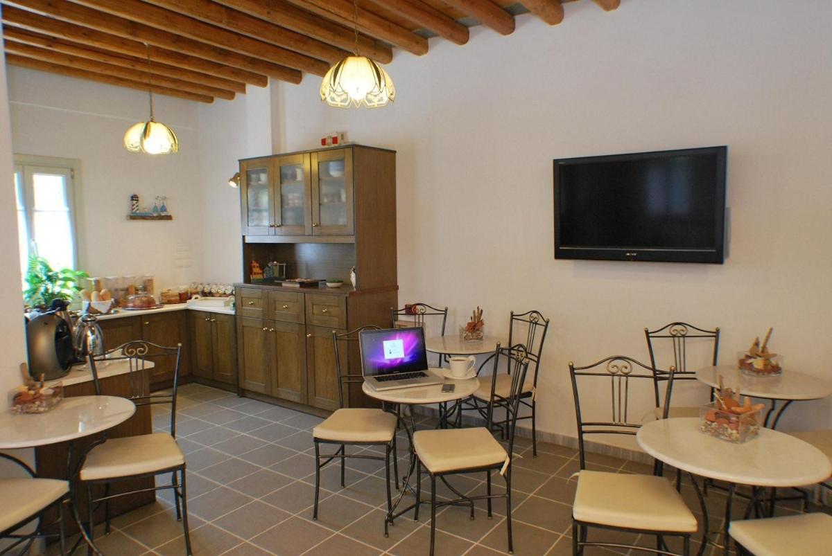 Myrto Hotel Kamares  Bagian luar foto